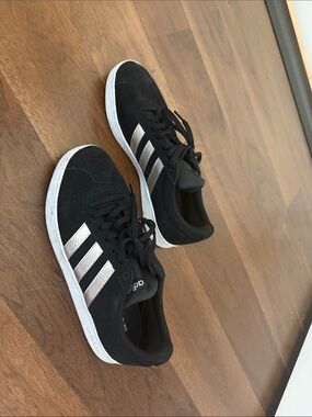 adidas Men’s Black Suede Sneakers with Silver Stripes